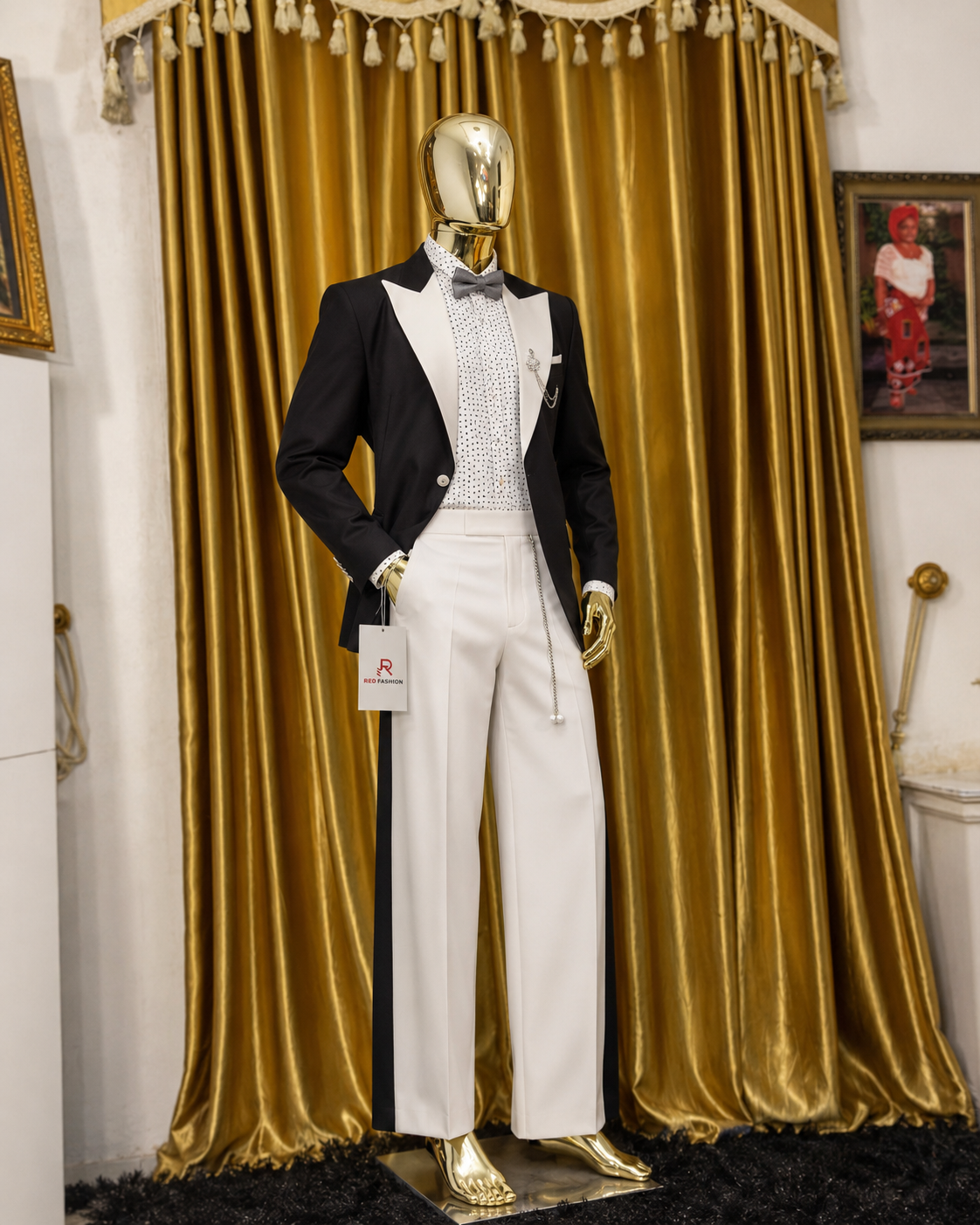 Red Fashion refined men suit